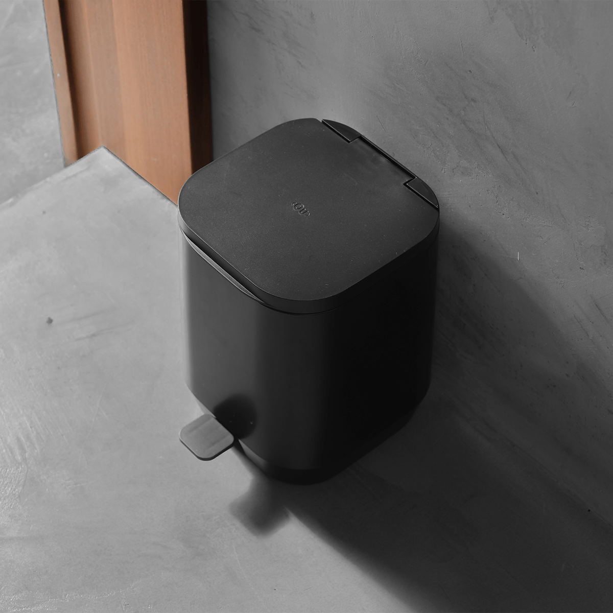 Lixeira de pedal Ou 6L Linha Aura
