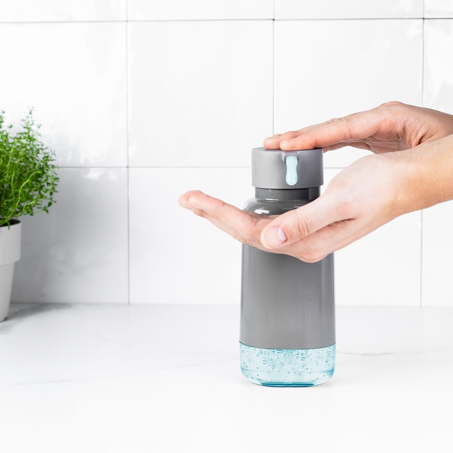 Dispenser para detergente premium Ou 500ml Linha Trium