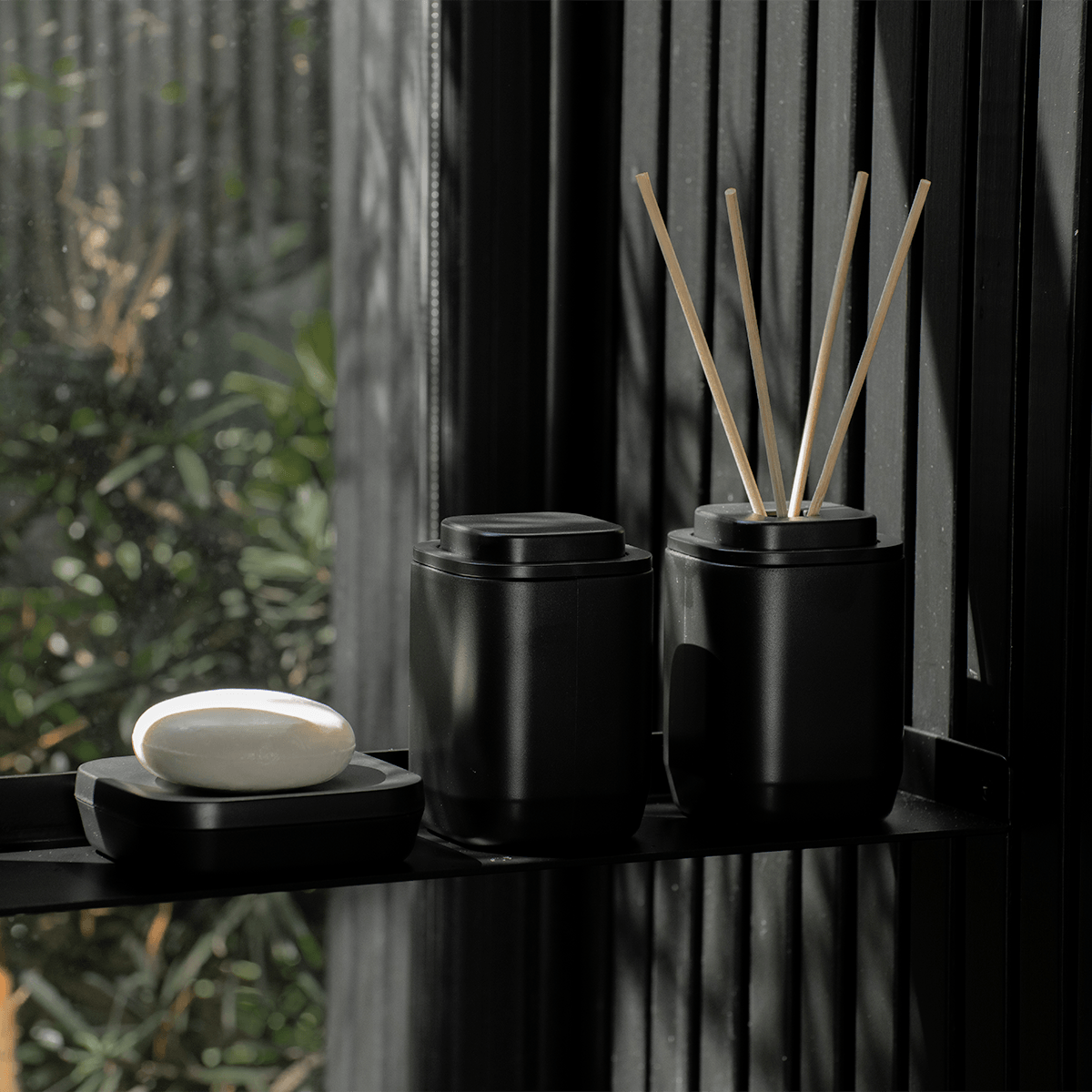 Kit de acessórios de bancada com saboneteira Ou 4 peças Linha Aura