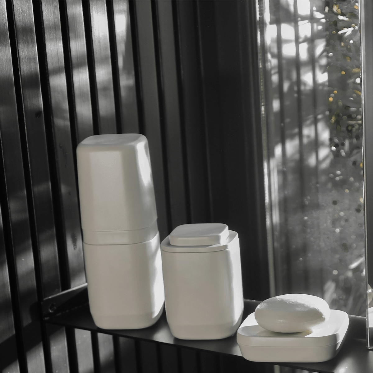 Kit de banheiro Completo com lixeira de piso/parede Ou 6 peças Linha Aura