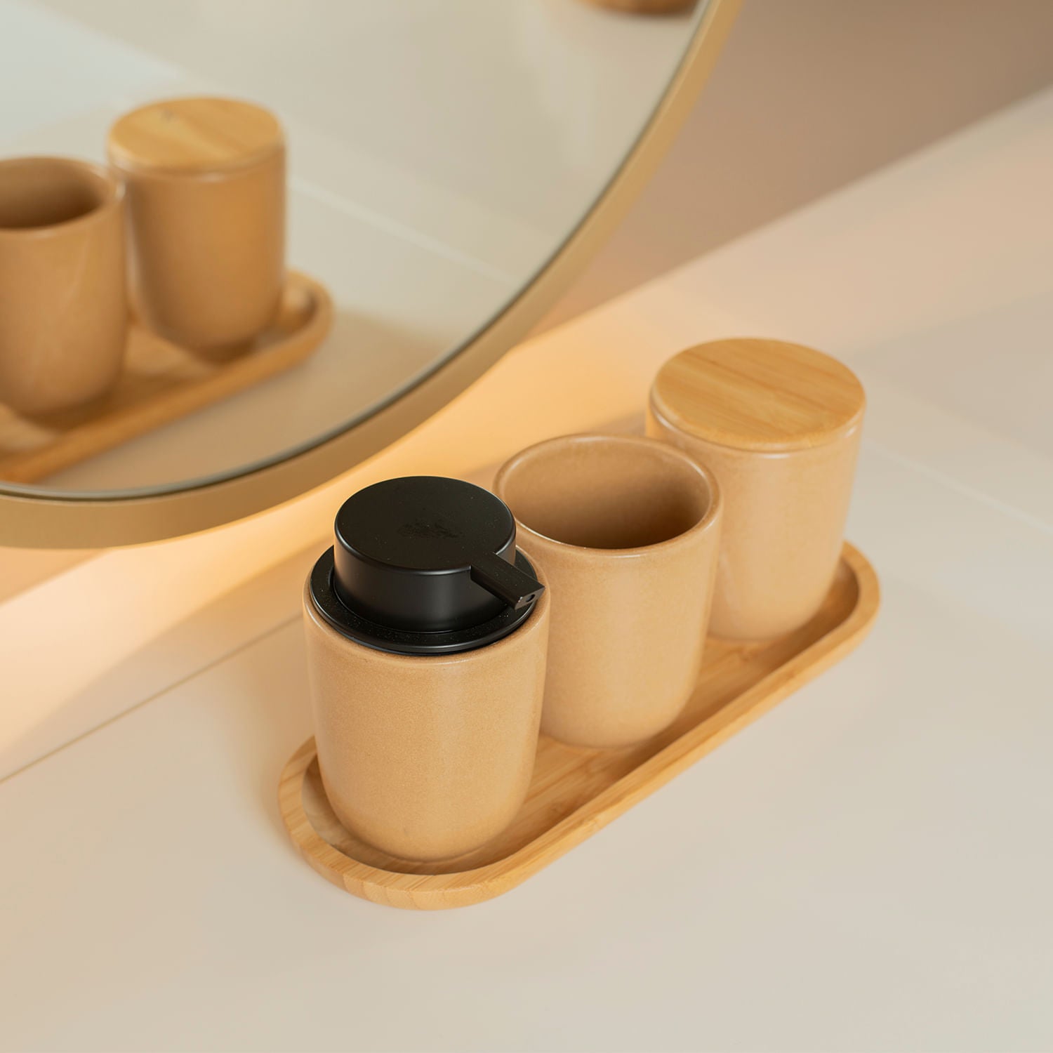Porta algodão e cotonete em cerâmica com tampa de bambu Ou Linha Osaka